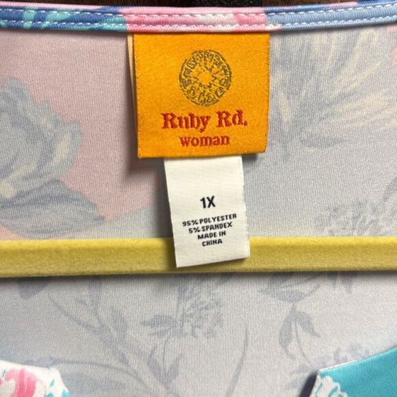 Ruby Rd Women’s Blue & Pink Floral 3/4 Sleeve Blouse Size 1X NEW - Picture 4 of 5
